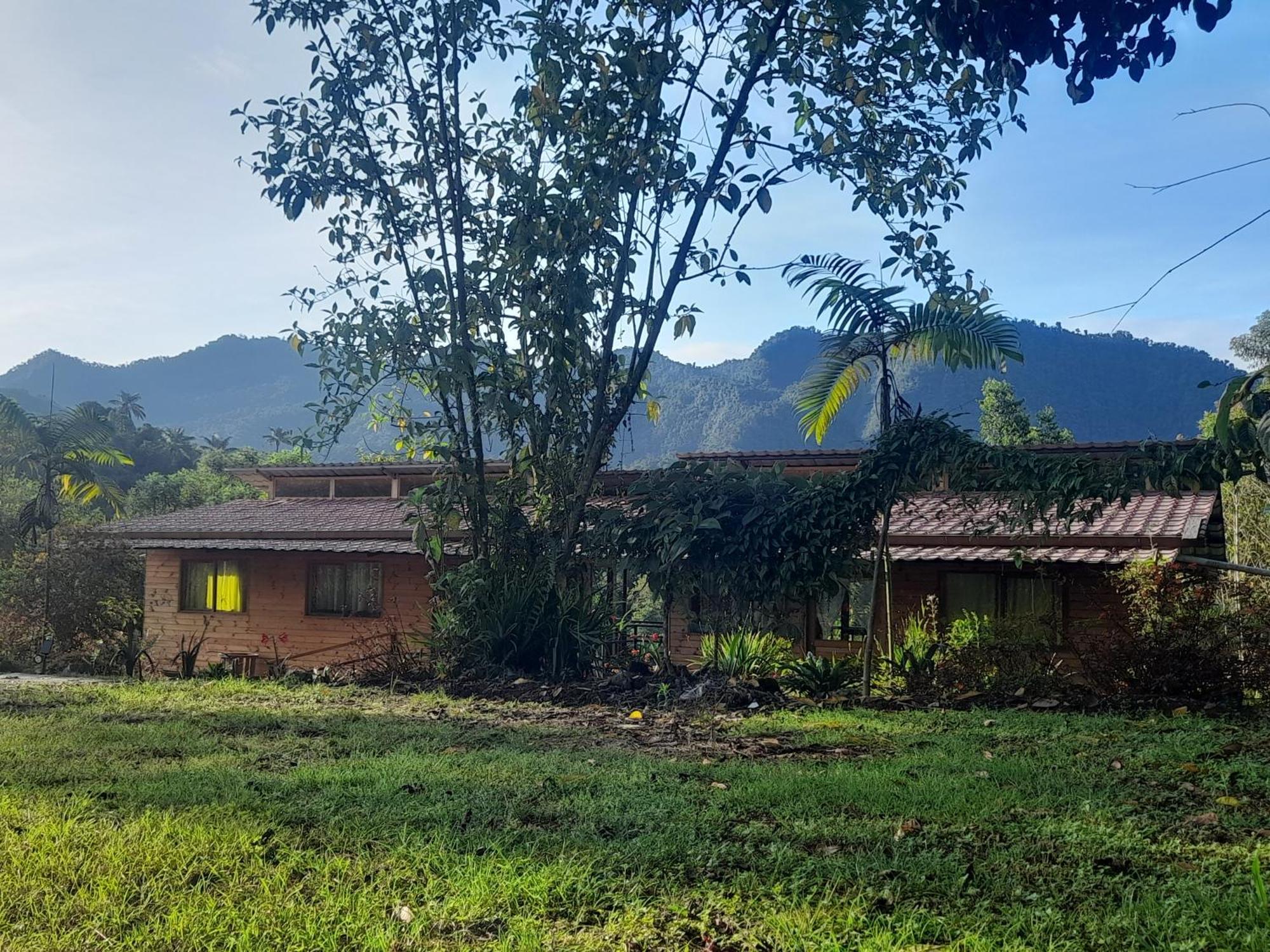 Sendero De Las Aves 明多 外观 照片